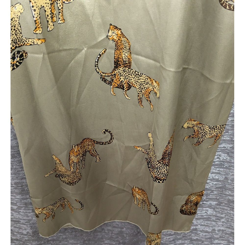 Shein Nightgown‎ Leopard Print Goldfish Gray Women's Medium - Picture 10 of 12